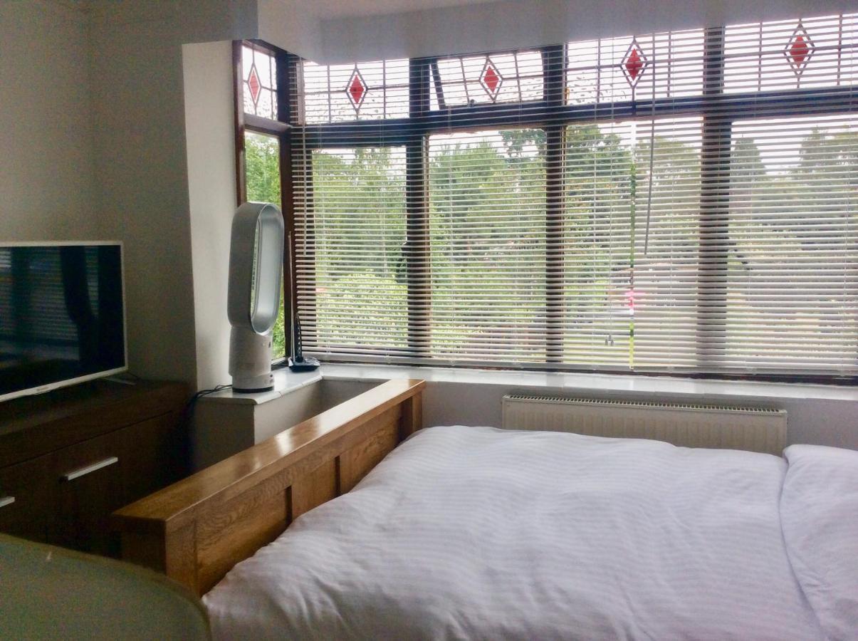 Gateway House Bed & Breakfast ดิดคอท ภายนอก รูปภาพ